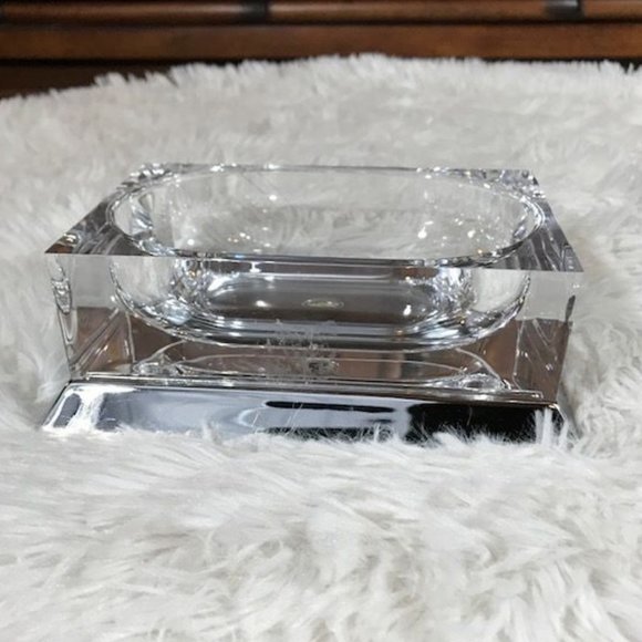 Springs Palace Finesse Swing Door Storage Unit + Soap Dish Lucite Metal Set - Picture 7 of 14